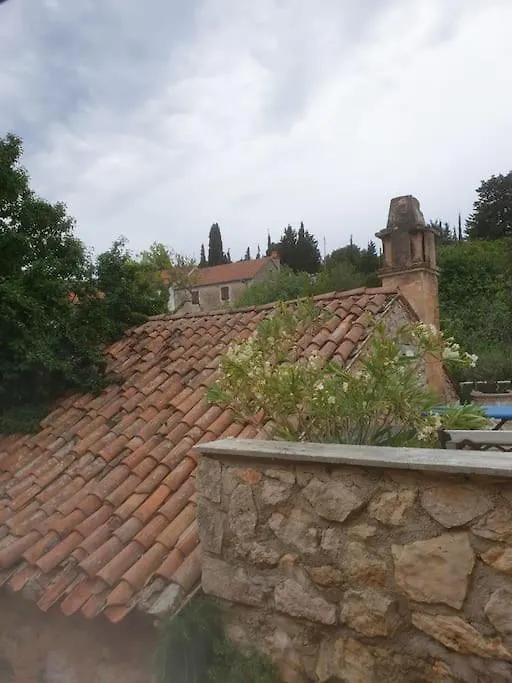 Holiday home Beautiful Rustikal Stone House Villa Mali Iz